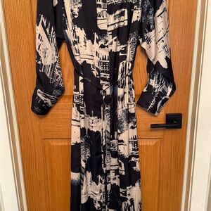 H&M Black and Cream Long Sleeve Dress